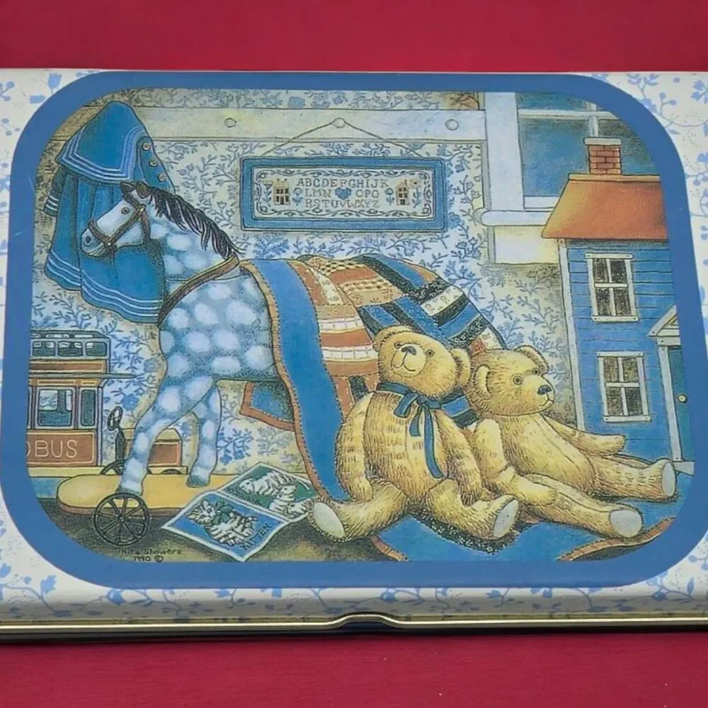 Rare 1996 Vintage Tin Pencil Case Cosmetic Retro Trinket Box Nursery Play Bears